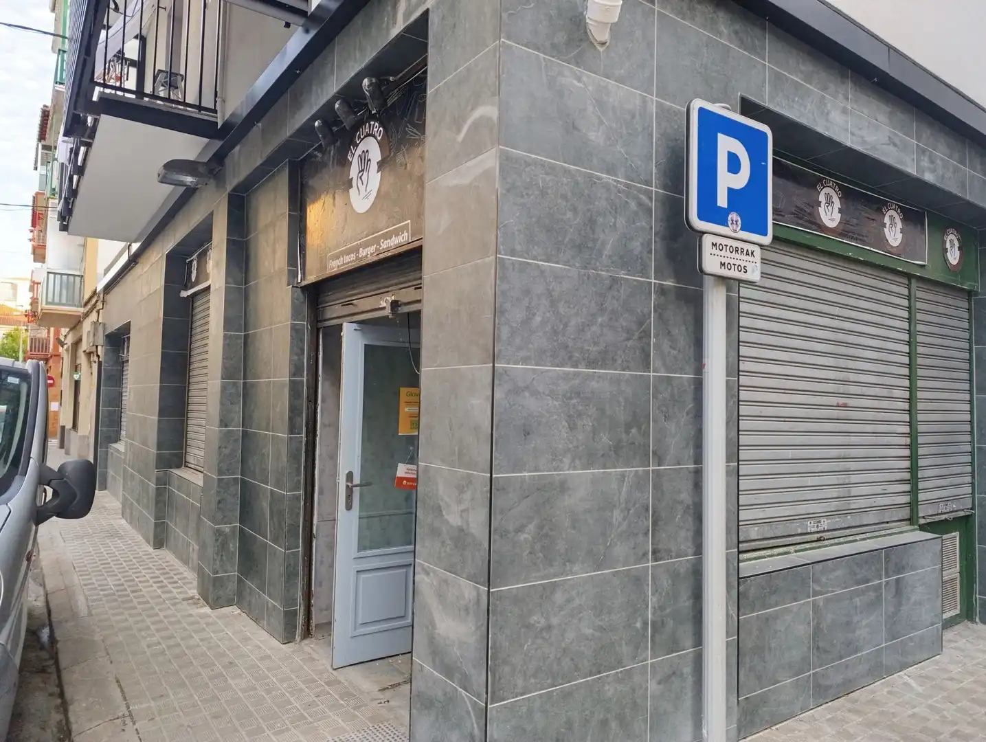 Aparcament de Local en venda en Irun 