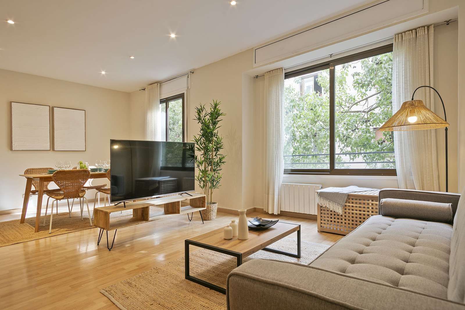 Apartment to share in Sants
