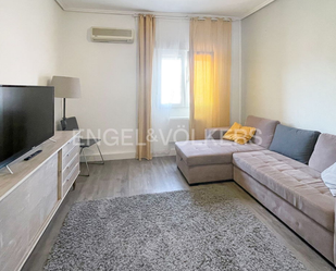 Sala d'estar de Apartament en venda en  Valencia Capital amb Calefacció i Jardí privat