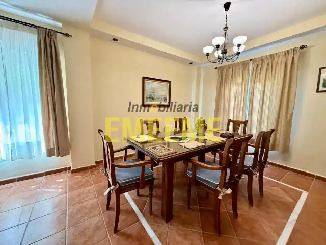 Houses for sale in La Planilla