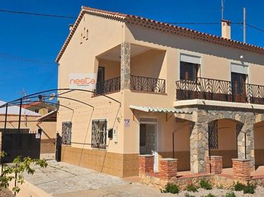 Casa rústica amb jardí en venda a Pedanías Centro