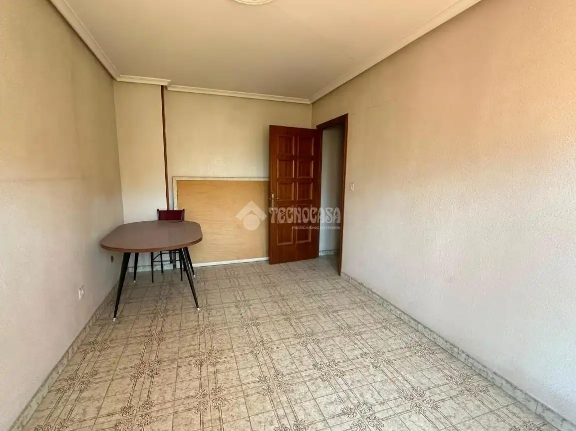Bedroom of Flat for sale in Jódar  with Balcony