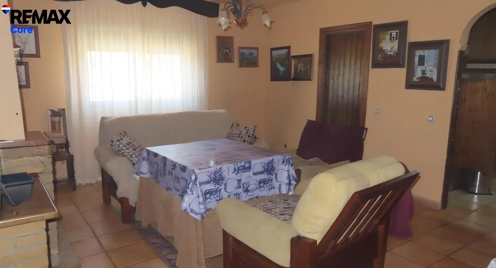 Sala d'estar de Casa o xalet en venda en Villar del Rey amb Aire condicionat, Calefacció i Jardí privat