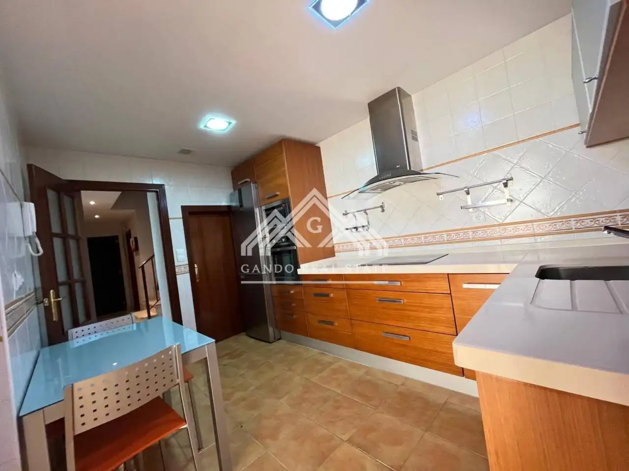 Kitchen of Houses for sale in Dos Hermanas  with Air Conditioner