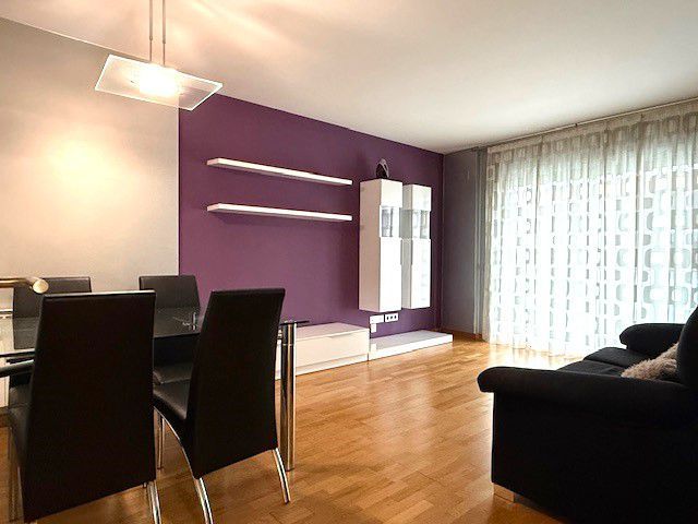 Living room of Flat for sale in Sant Boi de Llobregat  with Air Conditioner, Heating and Parquet flooring