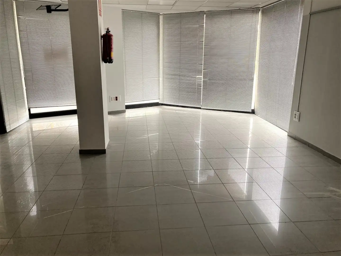 Local comercial en alquiler en Los Barrios, imagen 21