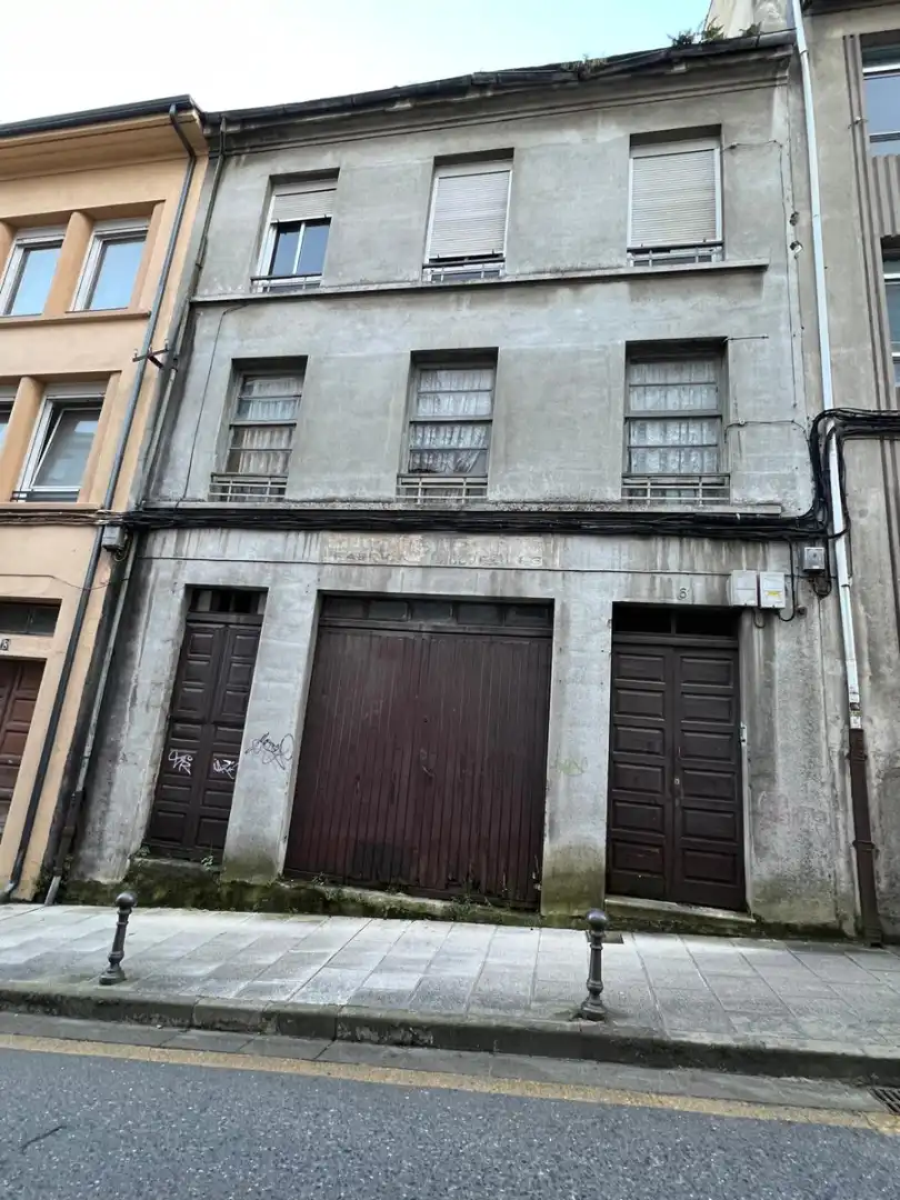 Casa en venta en Rúa Luis Cordeiro