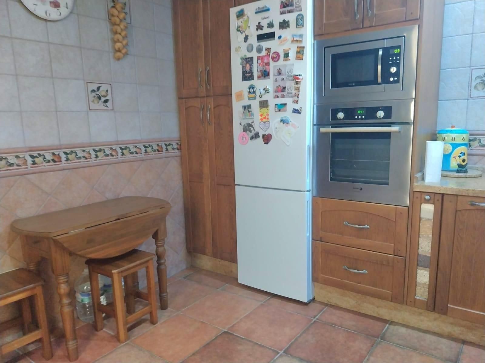 Kitchen of House or chalet for sale in Algeciras  with Air Conditioner, Terrace and Furnished