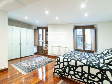 Piso con balcón en venta en Maalako Errabala Aldea