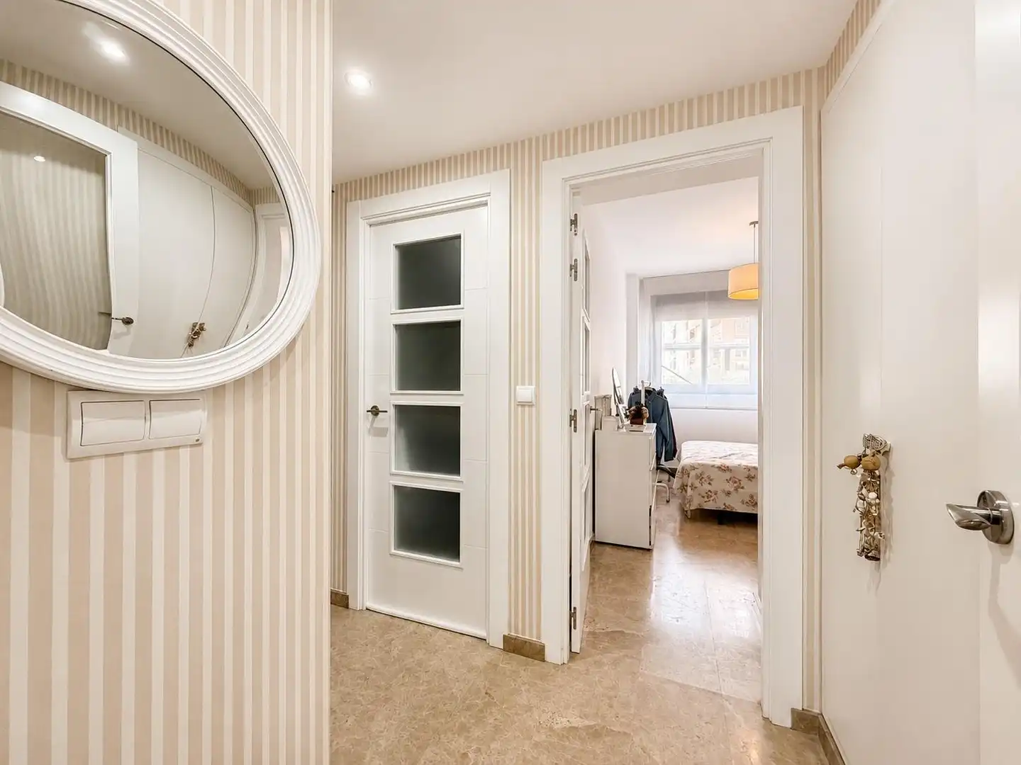 Piso en venta en Alicante / Alacant con Aire acondicionado, Calefacción y Amueblado