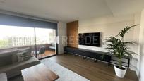 Sala d'estar de Pis en venda en  Barcelona Capital amb Aire condicionat, Calefacció i Terrassa