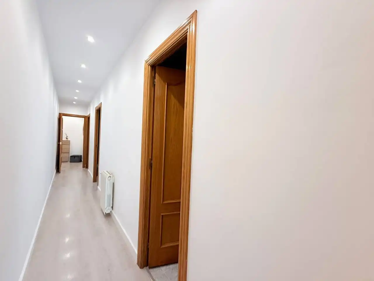 Wohnung zum Verkauf in Sabadell mit Klimaanlage, Heizung und Privatgarten