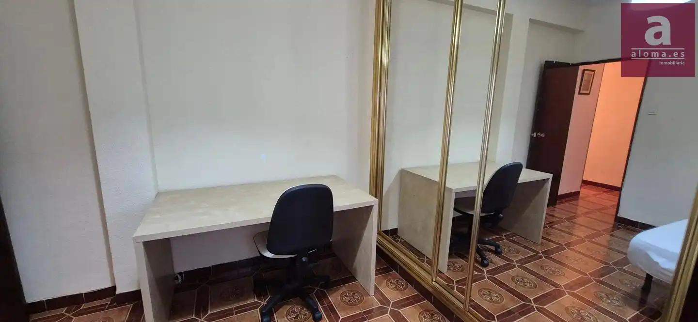 Bedroom of Flat for rent in Cáceres  with Furnished and Balcony