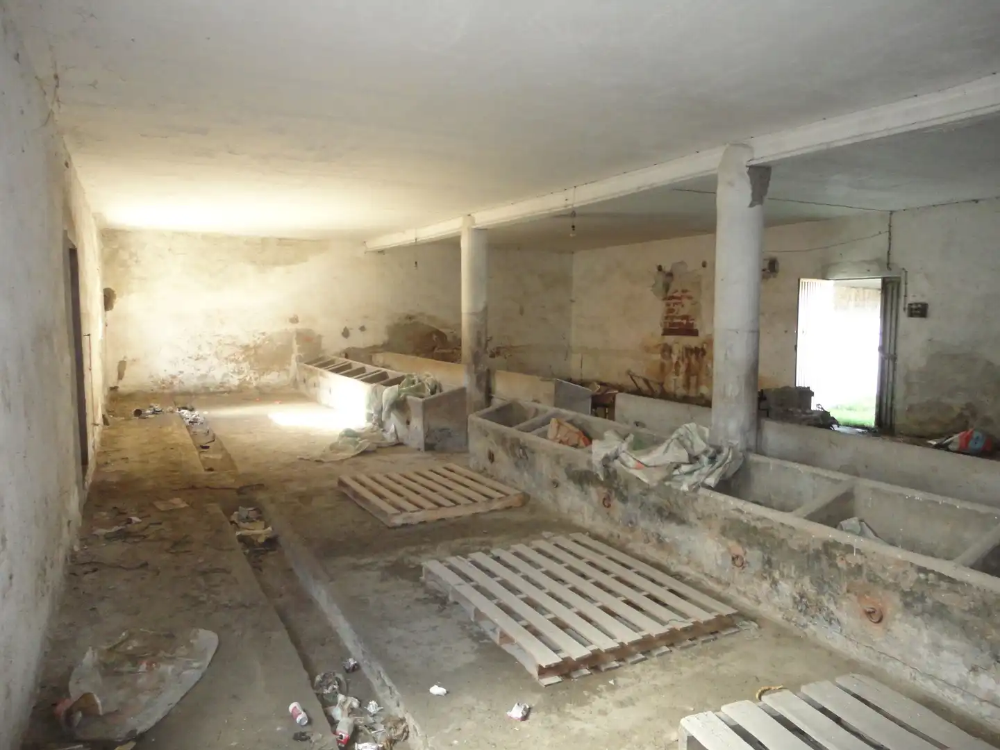 Finca rústica en venda en Alcazarén amb Traster