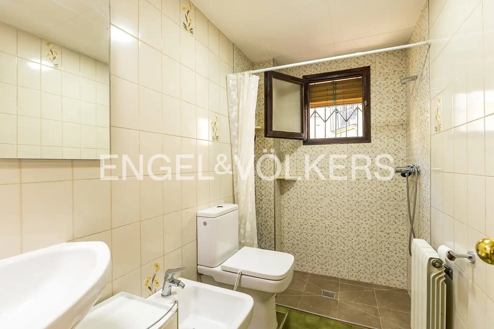 Houses for sale in Carrer Major, Cercs