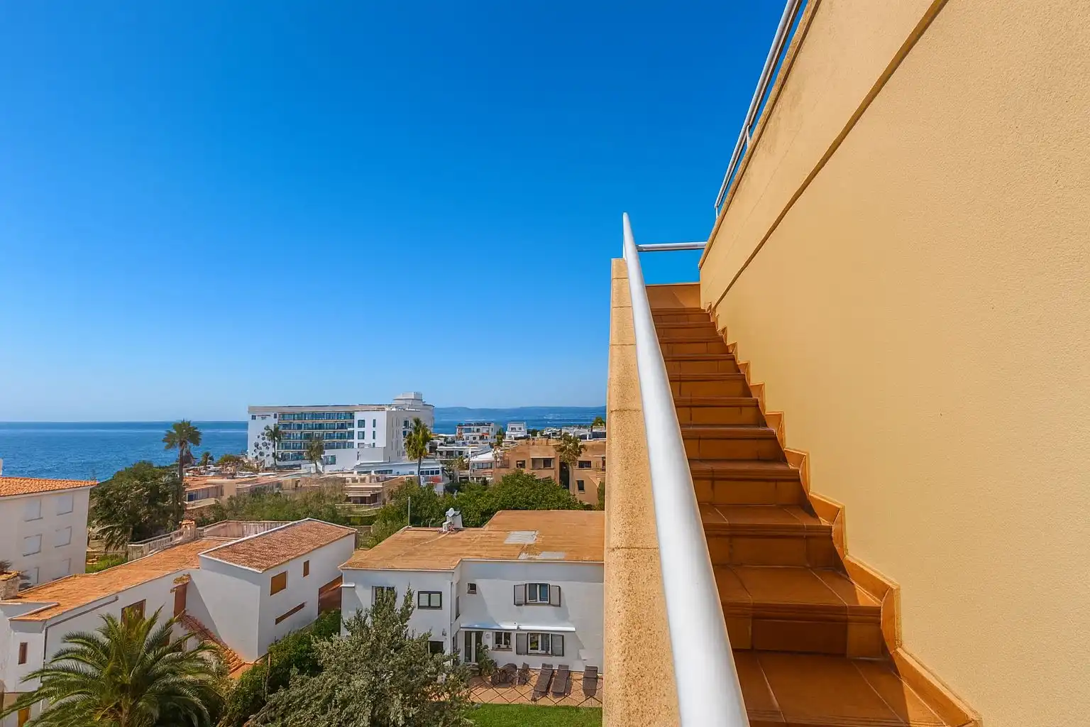 Vista exterior de Àtic en venda en  Palma de Mallorca amb Aire condicionat, Terrassa i Traster