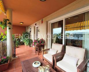 Terrace of House or chalet for sale in Sanxenxo  with Air Conditioner, Heating and Private garden