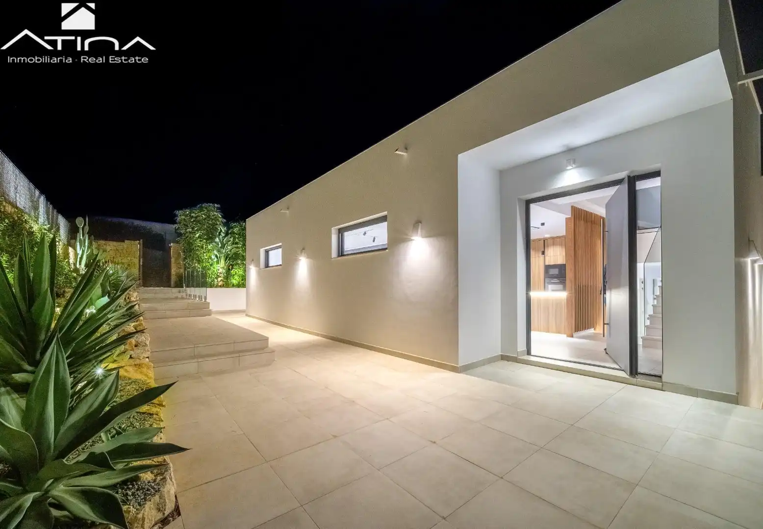 Terrace of Houses for sale in Dénia  with Air Conditioner, Terrace and Storage room