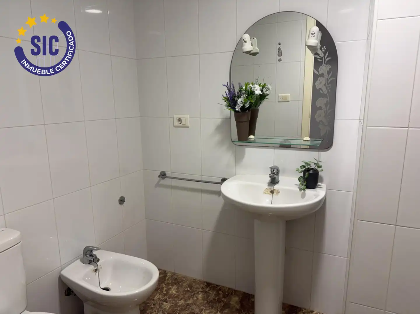 Baño de Piso en venta en Burriana / Borriana