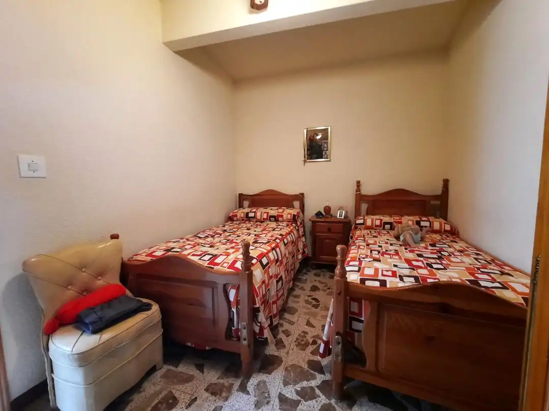 Dormitori de Casa o xalet en venda en Escalona amb Aire condicionat i Calefacció