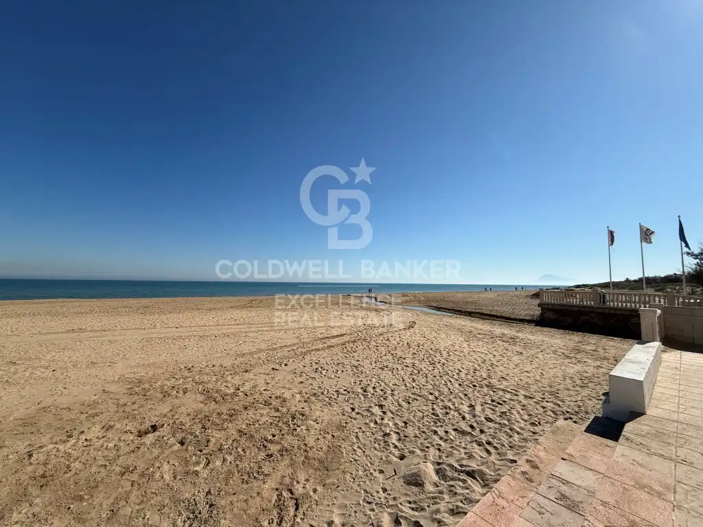 Pis en venda a Oliva Playa