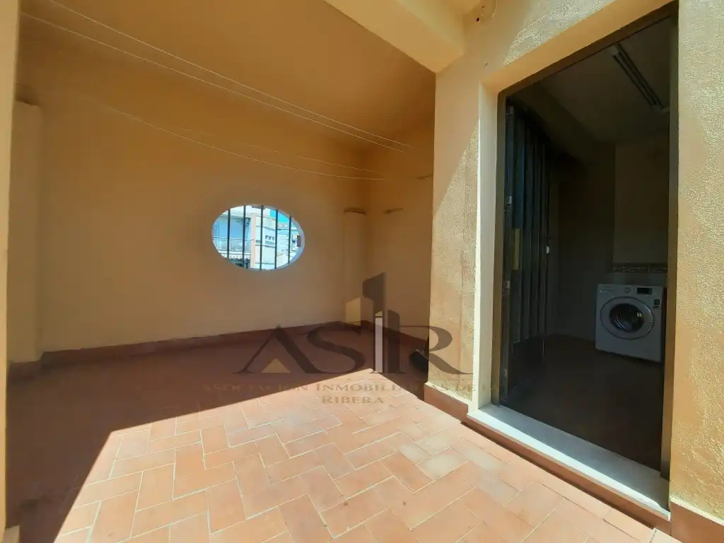 Haus mit Terrasse zur Miete in Casc Urbà, imagen 33