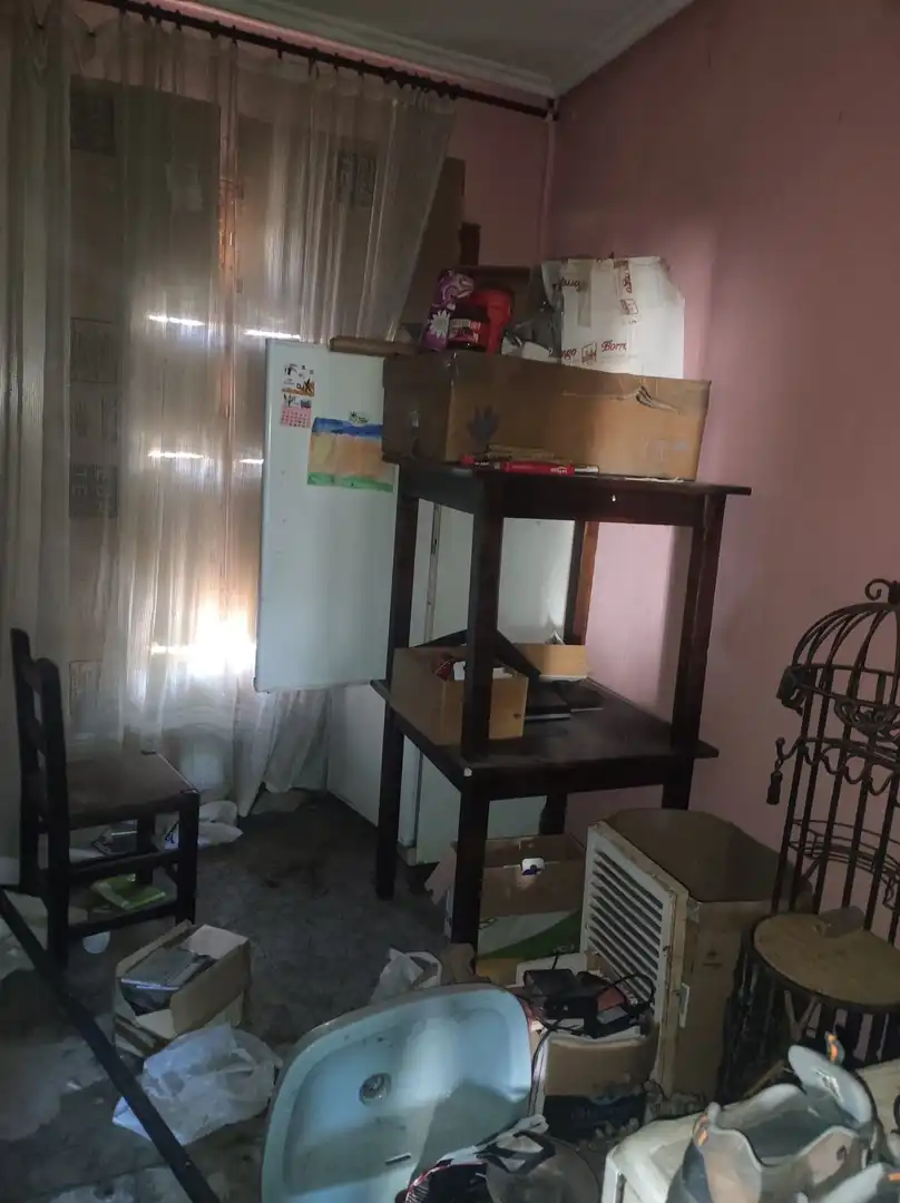 Einfamilien-Reihenhaus zum Verkauf in Barruelo de Santullán mit Ofen, Waschmaschine und Fernseher