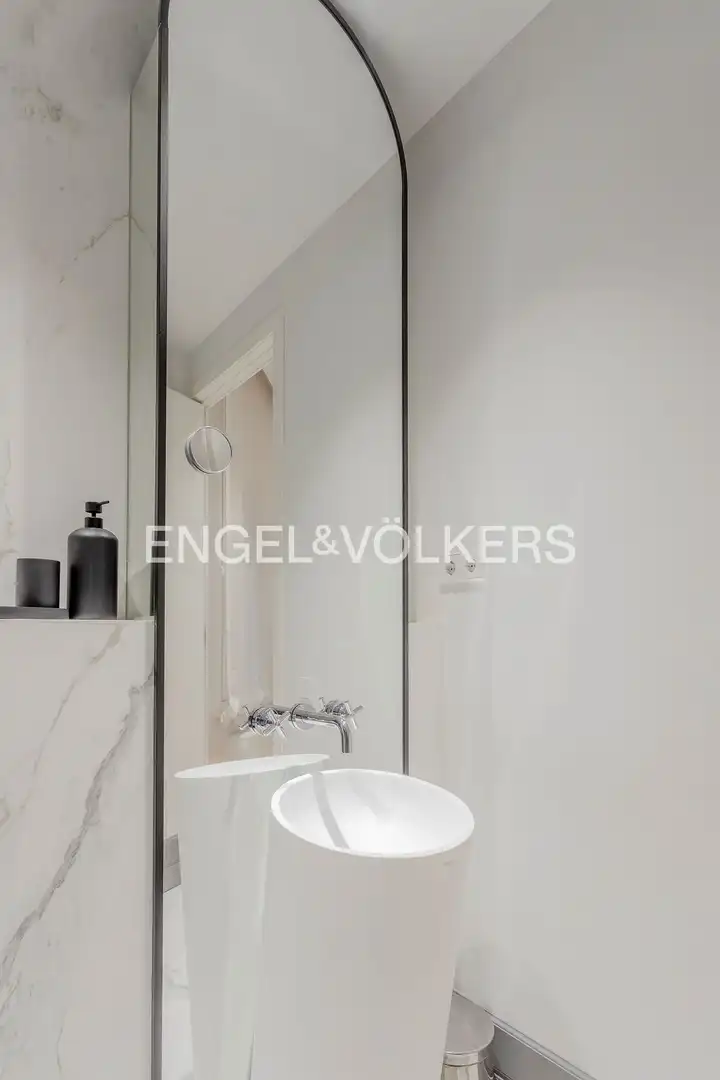 Badezimmer von Wohnung zur Miete in Chamberí