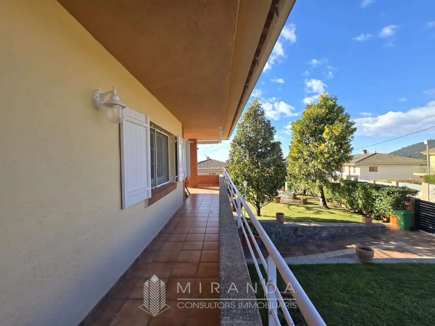 Vista exterior de Casa o xalet en venda en Cànoves I Samalús amb Aire condicionat, Calefacció i Terrassa