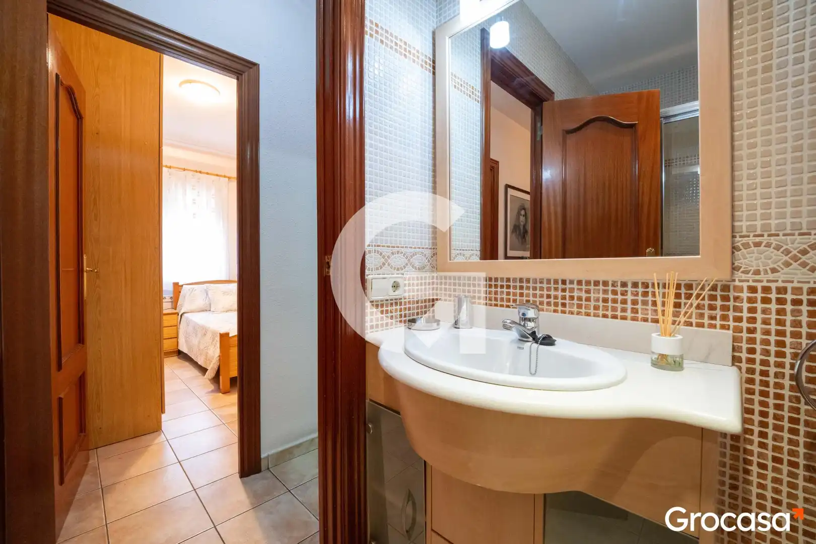 Bathroom of Flat for sale in Mataró  with Heating, Oven and TV