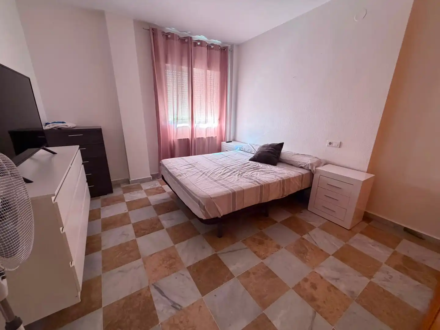 Bedroom of Houses for sale in Jun  with Air Conditioner and Heating