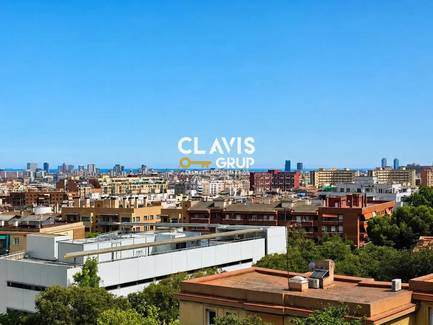 Außenansicht von Wohnung zum Verkauf in Barcelona mit Terrasse und Alarm