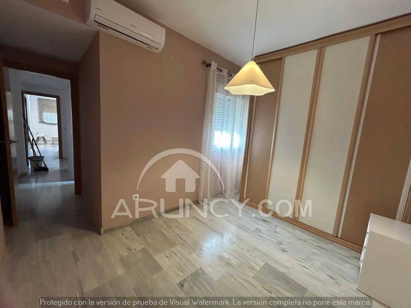 Dúplex de alquiler en Alcalá de Guadaira con Aire acondicionado y Terraza