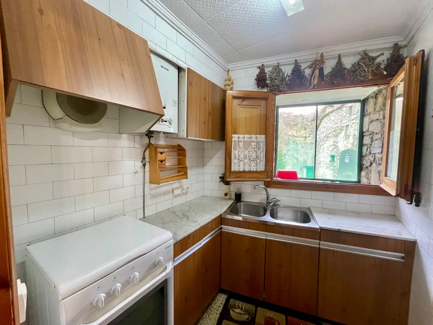 Cocina de Finca rústica en venta en Setcases con Calefacción, Amueblado y Horno