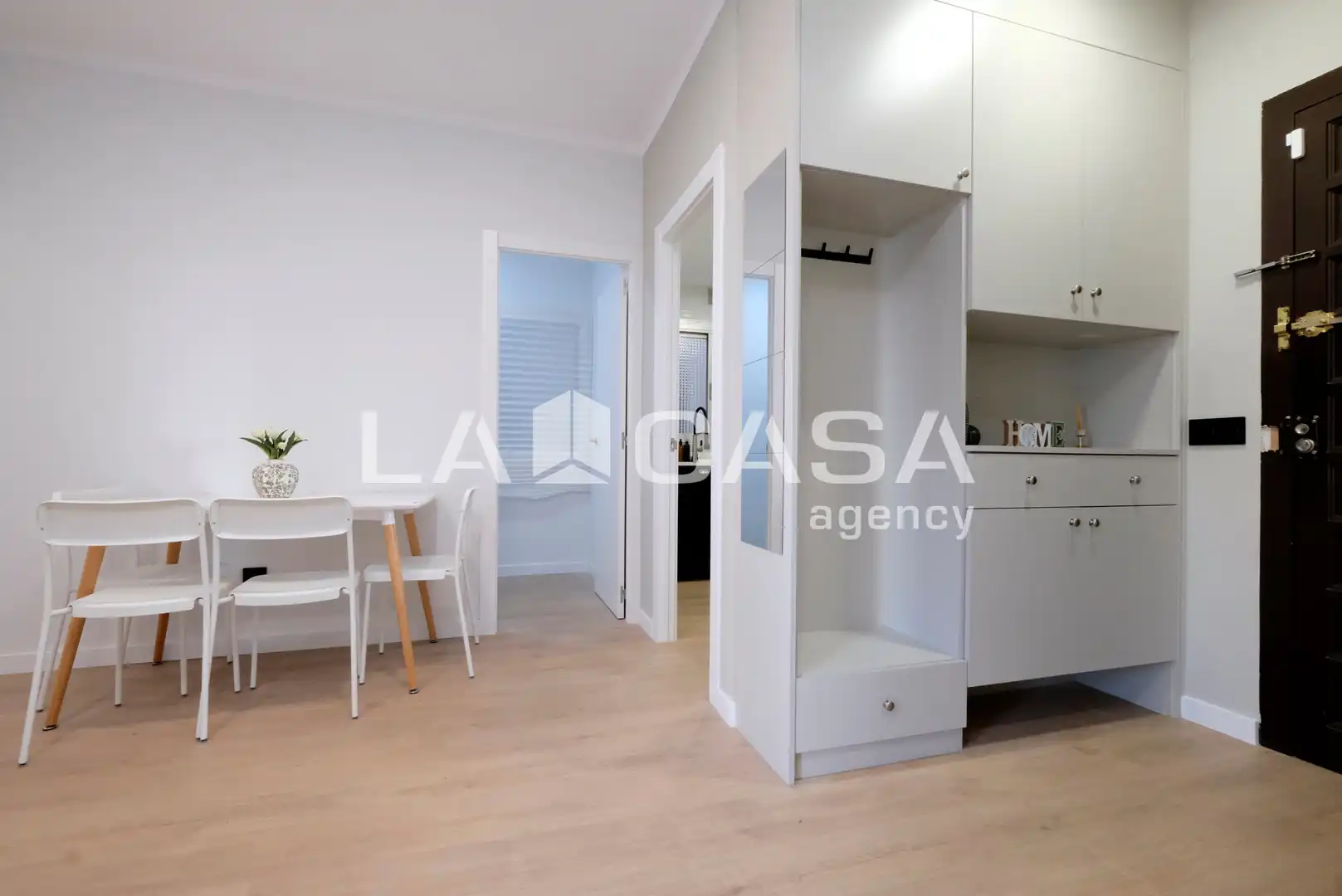 Bedroom of Flat for sale in Barcelona  with Balcony