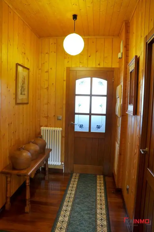 Casa o xalet en venda en Zambrana amb Calefacció, Jardí privat i Terrassa