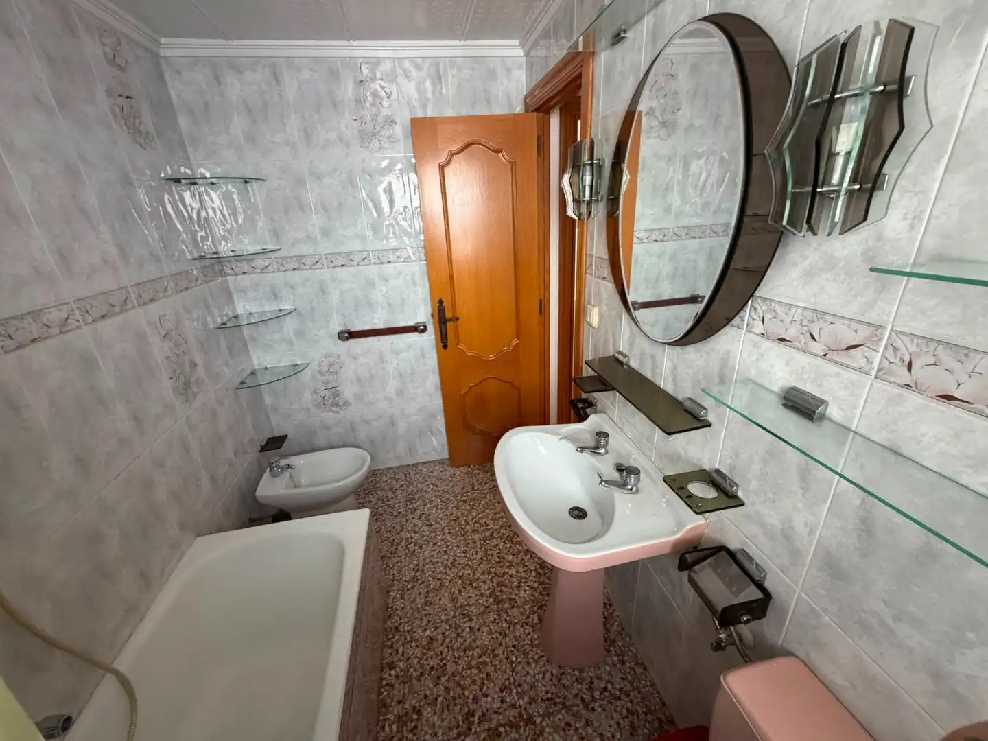 Bathroom of Flat for rent in San Vicente del Raspeig / Sant Vicent del Raspeig  with Furnished, Oven and Washing machine