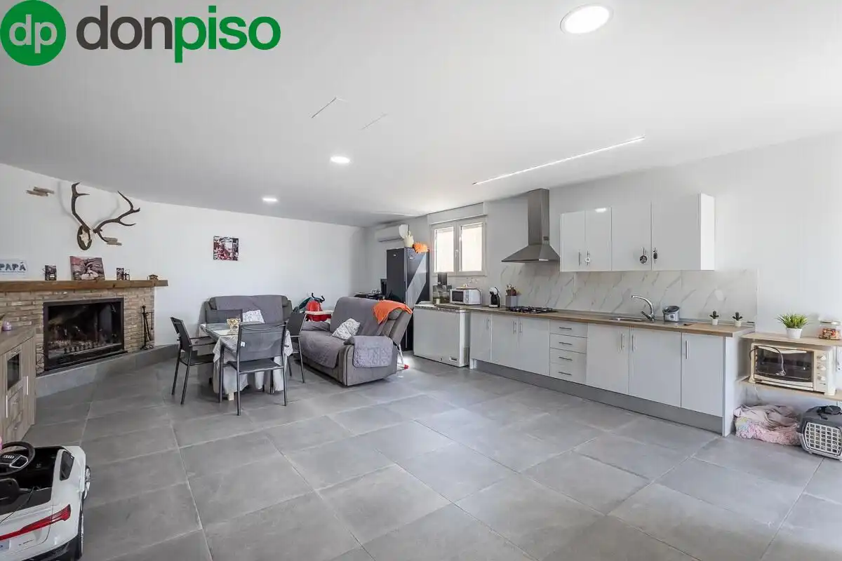 House with garden for sale in Calle MOLINILLO, imagen 3