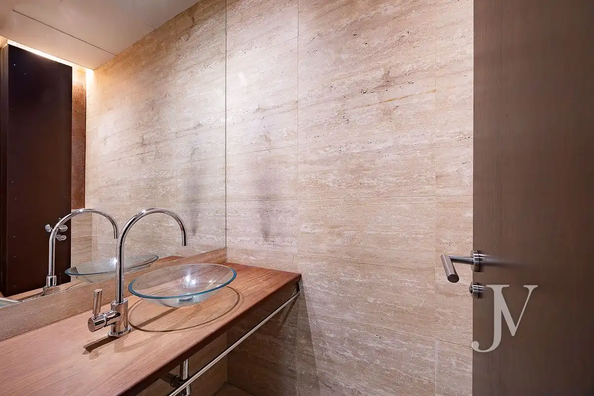 Baño de Casa o chalet en venta en Madrid con Aire acondicionado, Calefacción y Jardín privado