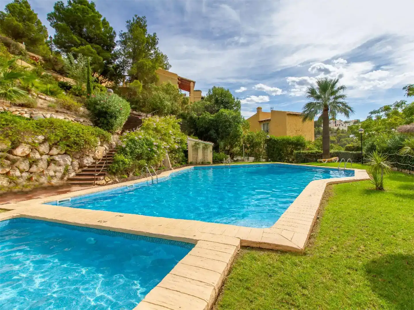 Schwimmbecken von Wohnung zur Miete in Altea mit Klimaanlage, Schwimmbad und Balkon