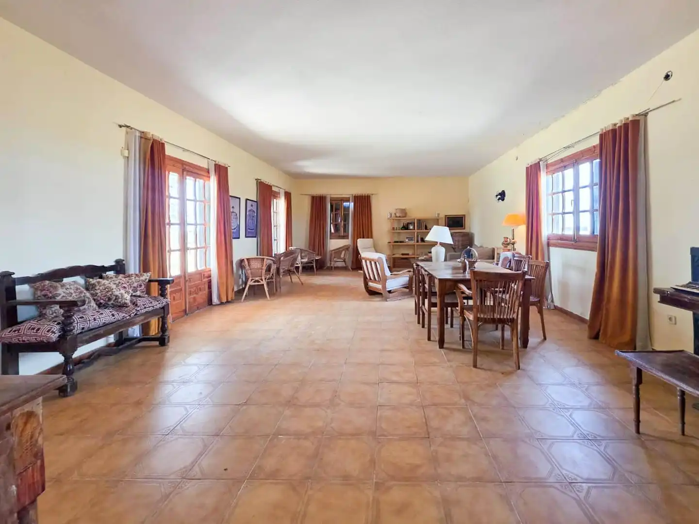 Living room of Houses for sale in Valdenuño Fernández