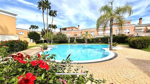 Foto 3 de Casa adosada en venta en Avenida del Pintor Pérez Gil, Alicante Golf, Alicante / Alacant