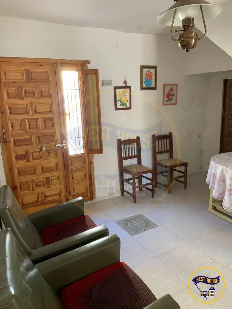 Casa o xalet en venda en Castejón (Cuenca) amb Calefacció, Terrassa i Traster