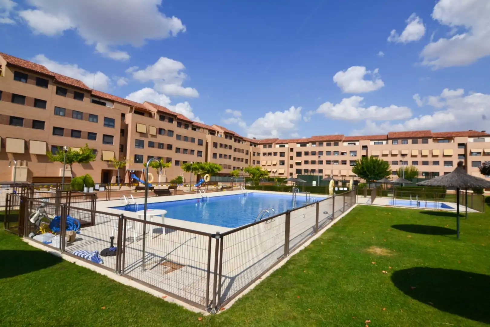 Swimming pool of Flat for sale in Navalcarnero  with Heating, Storage room and Community pool