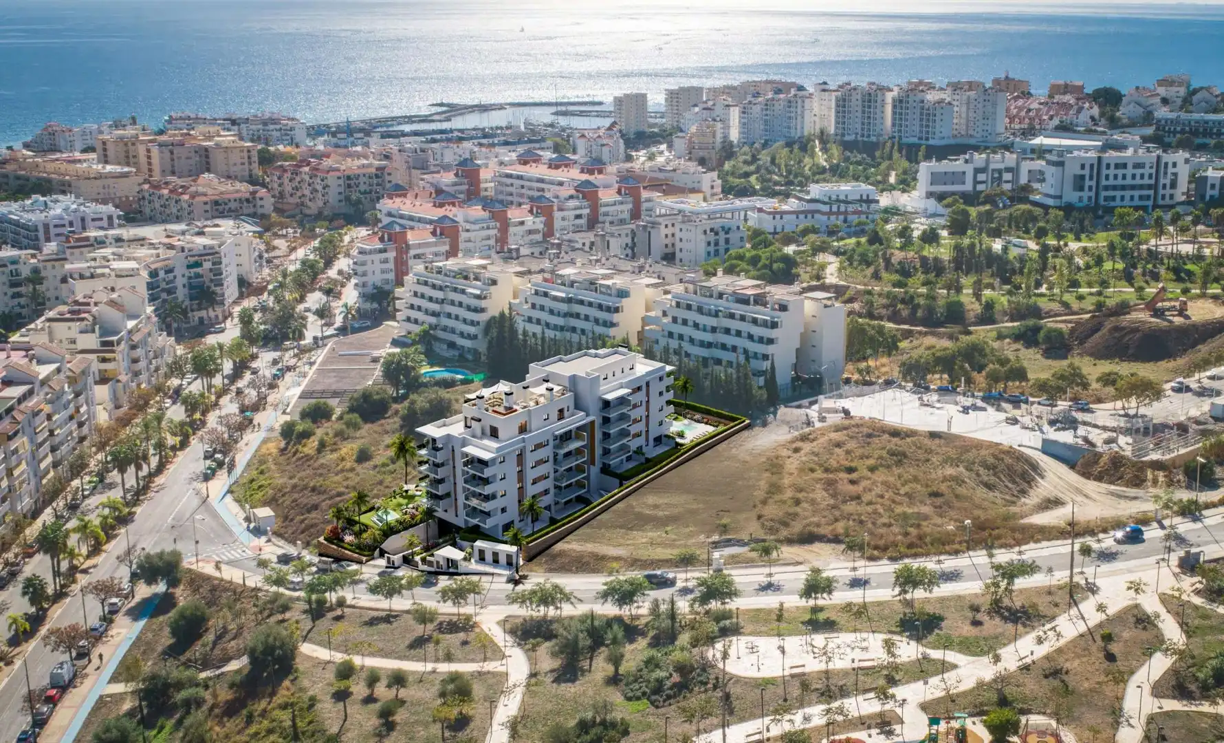 Vista exterior de Àtic en venda en Estepona amb Piscina comunitària
