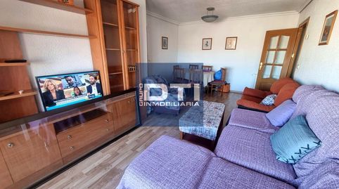 Foto 4 de Piso en venta en Hermanos Quintero, Carretas - Pajarita, Albacete Capital