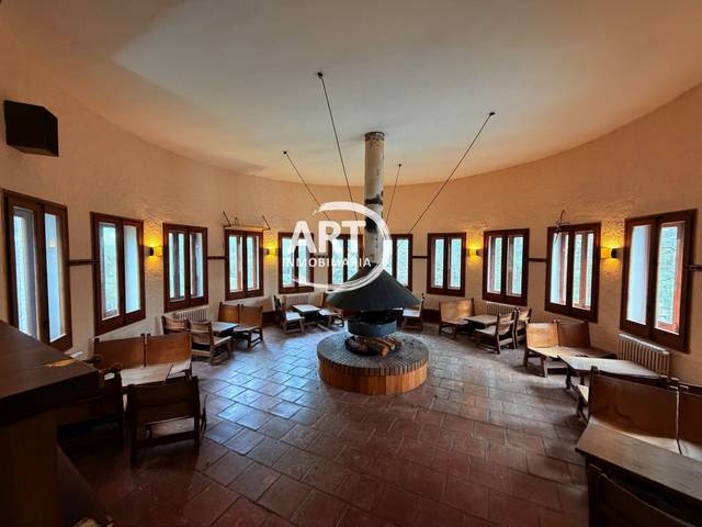 Edificio en Venta en Majadas, 34 en Alcalá de la Selva