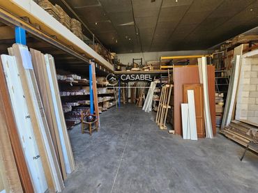 Industrial building for sale in Sur