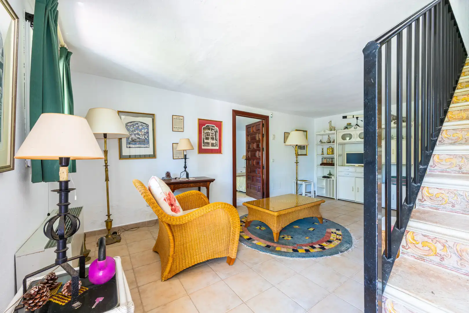 Sala d'estar de Casa o xalet en venda en Mijas amb Aire condicionat, Jardí privat i Terrassa