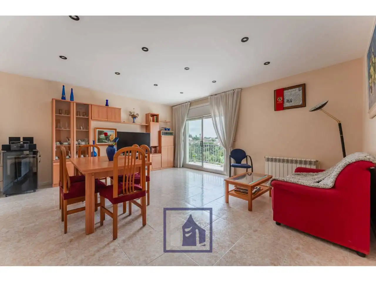 Sala de estar de Casa o chalet en venta en Lliçà d'Amunt con Calefacción, Jardín privado y Terraza